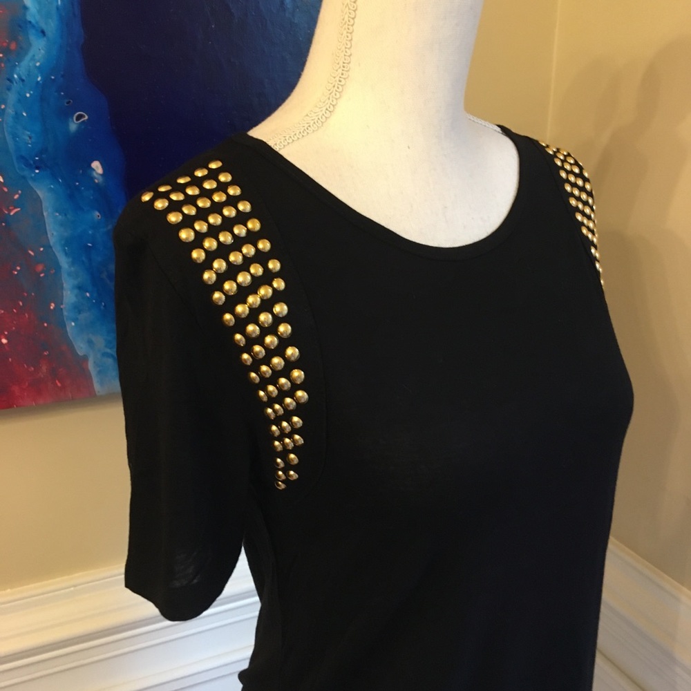 🎉LAST CHANCE🎉 FOREVER 21 Black Slub Long T Shirt with Gold Studs